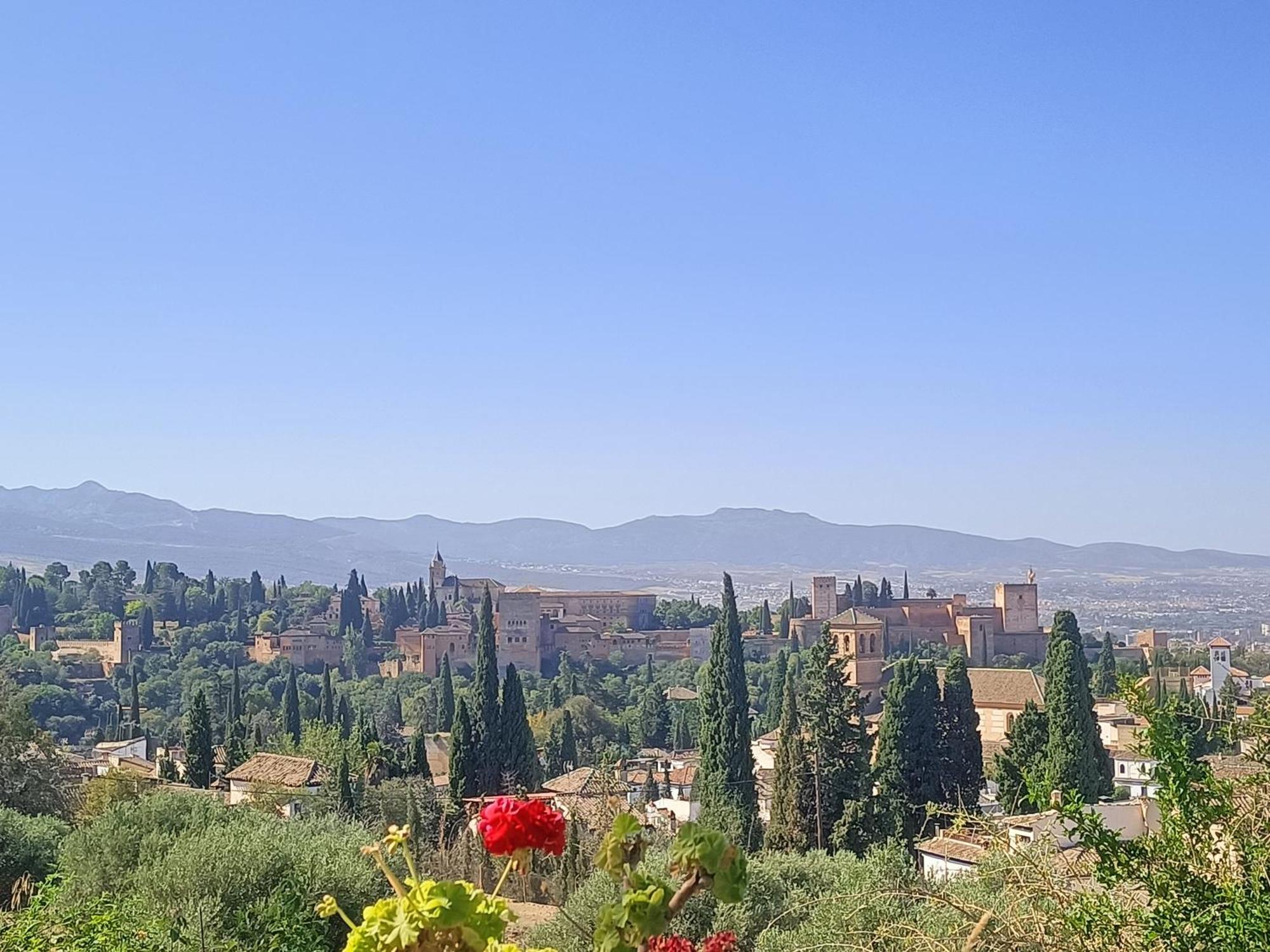 Morente Suena La Alhambra Granada Exterior foto