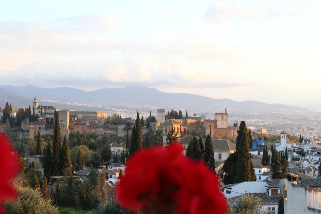 Morente Suena La Alhambra Granada Exterior foto
