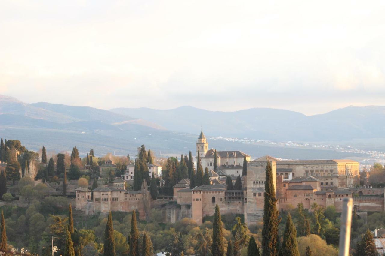 Morente Suena La Alhambra Granada Exterior foto